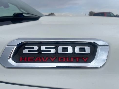 Used 2022 RAM 2500 Laramie w/ Body Color Bumper Group AWD/4WD image 11