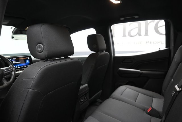 Used 2023 Chevrolet Colorado Trail Boss w/ LPO, Dark Essentials Package AWD/4WD image 25
