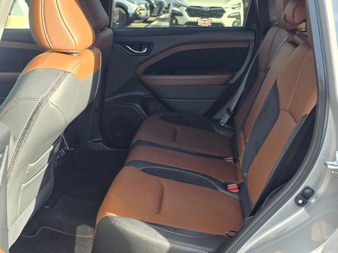 Used 2025 Subaru Forester Touring w/ Touring Package image 29