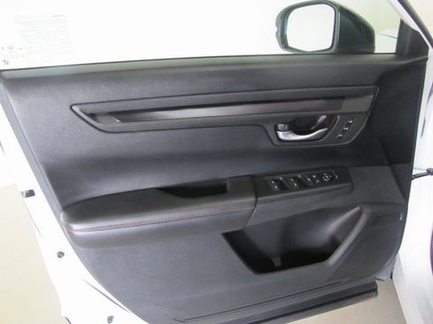 Certified 2024 Honda CR-V Sport-L image 9