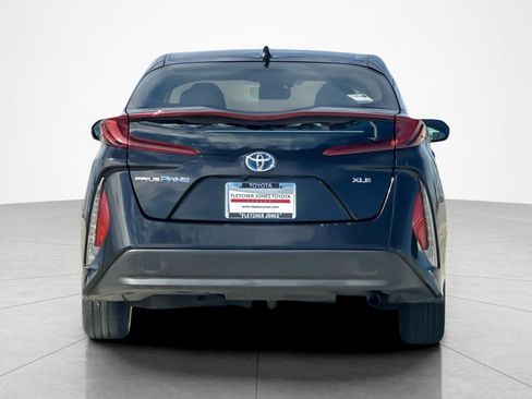 Certified 2022 Toyota Prius Prime XLE FWD image 4