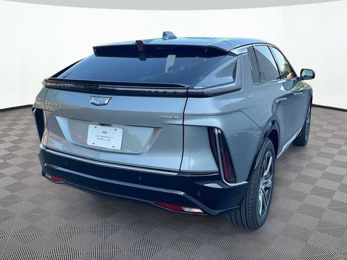New 2026 Cadillac Lyriq Luxury w/ LPO, Floor Liner Package RWD image 5