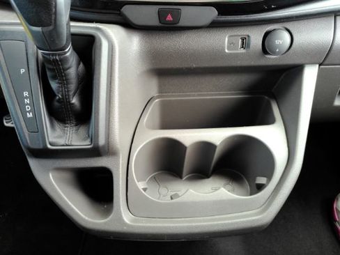 Used 2025 Ford Transit 350 XLT image 36