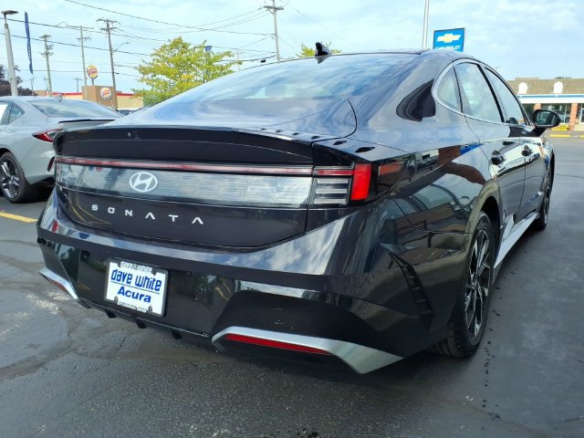 Used 2025 Hyundai Sonata SEL FWD image 23