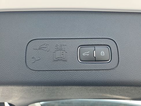 New 2026 Lincoln Aviator AWD image 30