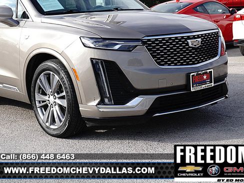 Certified 2023 Cadillac XT6 Premium Luxury image 2