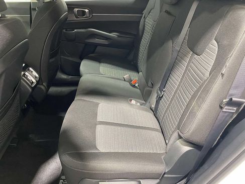 New 2026 Kia Sorento LX FWD image 11