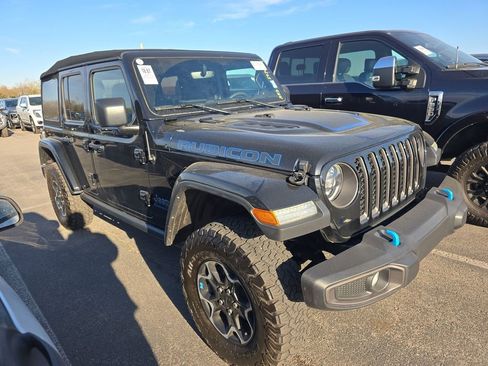 Used 2023 Jeep Wrangler Unlimited Rubicon 4xe image 3