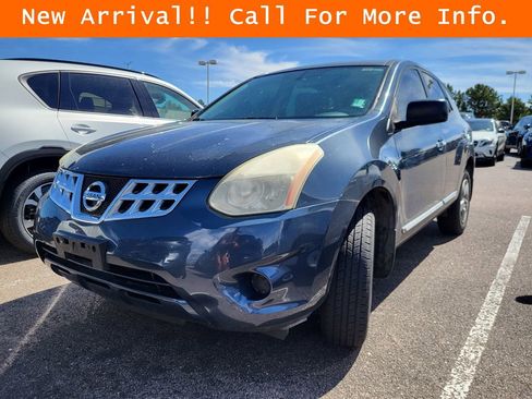 Used 2013 Nissan Rogue S AWD/4WD image 3