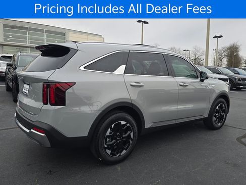New 2026 Kia Sorento S w/ S Panoramic Sunroof Package FWD image 3