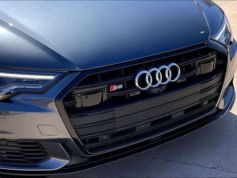 Used 2021 Audi S6 Premium Plus image 30