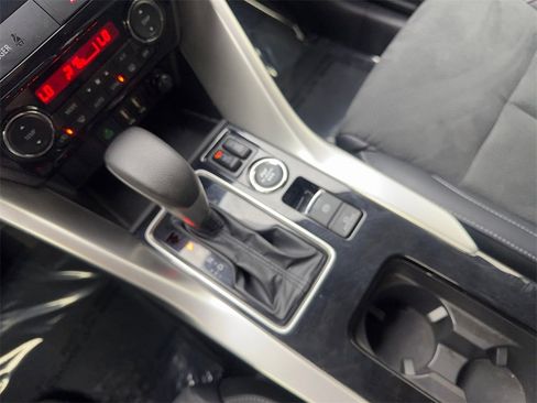 Used 2024 Mitsubishi Eclipse Cross SE image 68