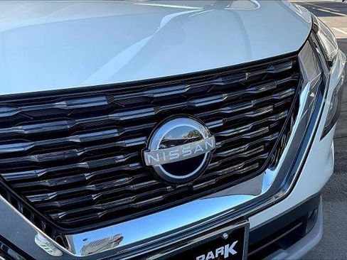 Certified 2023 Nissan Rogue SV image 29