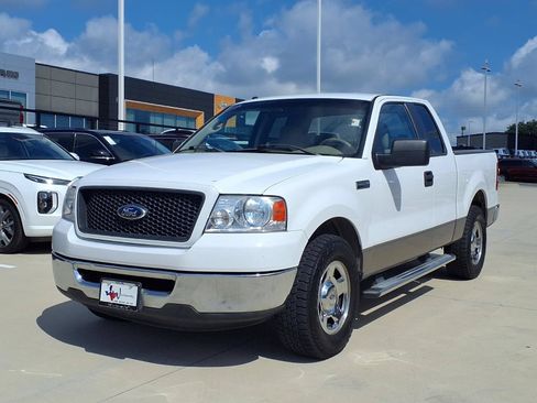 Used 2006 Ford F150 XLT RWD image 3