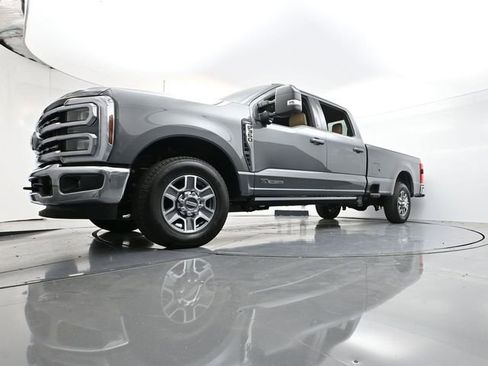 New 2026 Ford F350 Lariat RWD image 28