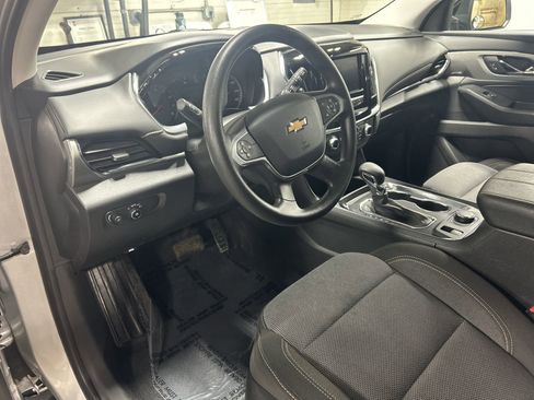 Certified 2021 Chevrolet Traverse LS image 11