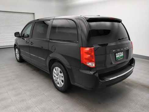 Used 2016 Dodge Grand Caravan American Value Package w/ UConnect Hands-Free Group image 5