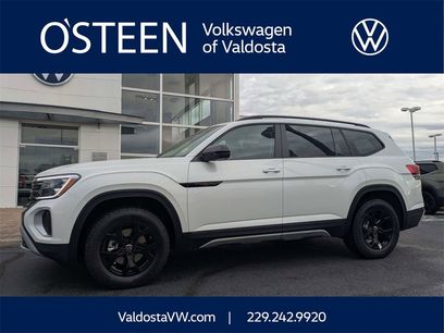 New 2026 Volkswagen Atlas Peak Edition