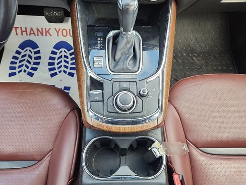 Used 2018 MAZDA CX-9 Signature image 19