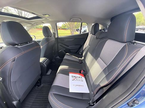 Used 2021 Subaru Crosstrek 2.0i Premium w/ Moonroof Package image 18