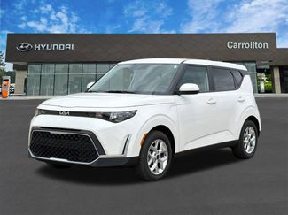 Used 2025 Kia Soul LX w/ LX Technology Package FWD video 1