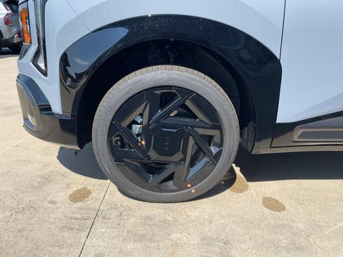 New 2027 Kia Seltos X-Line SX AWD/4WD image 16