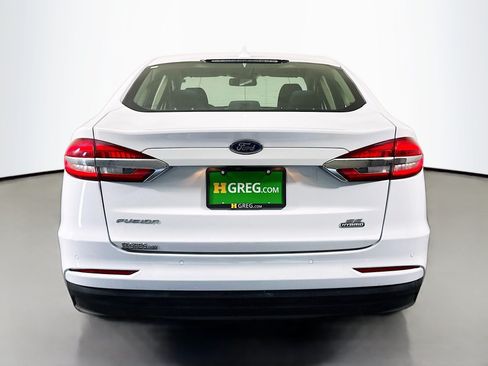 Used 2020 Ford Fusion SE FWD image 8
