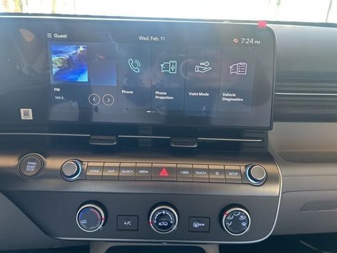 New 2026 Hyundai Kona SE image 8