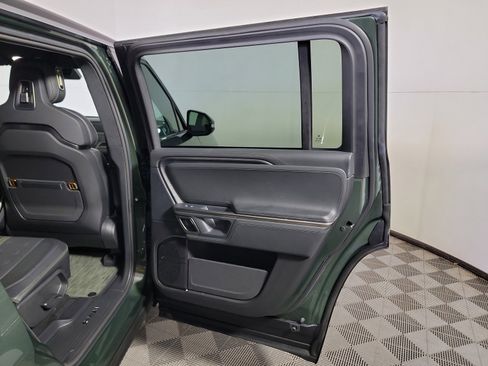 Used 2024 Rivian R1S Adventure AWD/4WD image 19