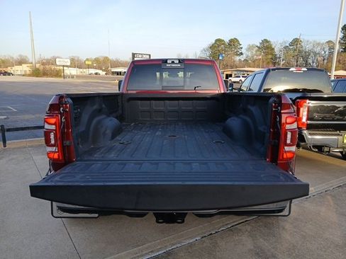 Used 2024 RAM 3500 Limited w/ Towing Technology Group image 4