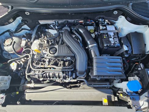 New 2026 Volkswagen Taos S image 30