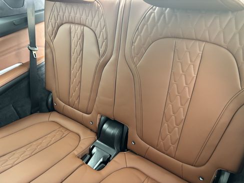 New 2027 BMW X7 M60i AWD/4WD image 34