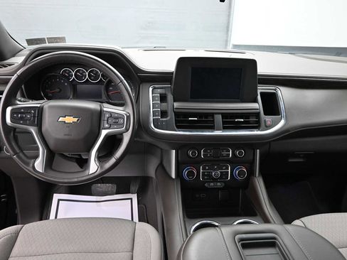 Used 2022 Chevrolet Suburban LS AWD/4WD image 24