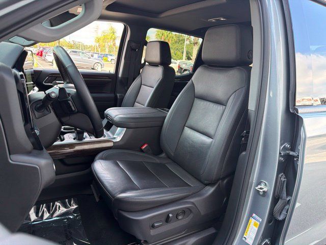 Used 2024 GMC Sierra 1500 Elevation w/ Elevation Premium Package AWD/4WD image 16