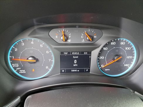 Used 2020 Chevrolet Equinox LS w/ LS Convenience Package image 27