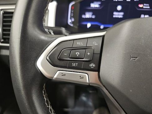 Used 2022 Volkswagen Atlas SE image 19