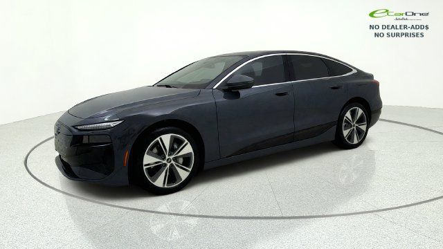Used 2025 Audi A6 e-tron Premium Plus w/ Premium Plus RWD image 5