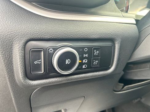 Used 2023 Ford Explorer XLT w/ Equipment Group 202A image 23