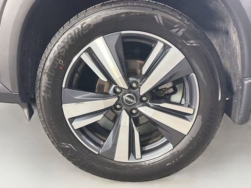 Certified 2023 Nissan Rogue SL w/ SL Premium Package image 34