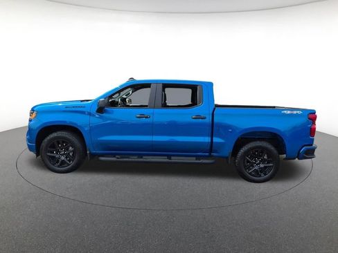 Used 2024 Chevrolet Silverado 1500 Custom w/ Turbomax Blackout Package AWD/4WD image 8