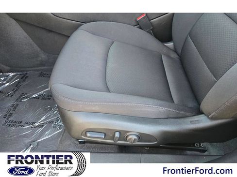 Used 2024 Chevrolet Malibu LT FWD image 7