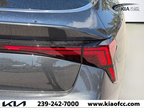 New 2026 Kia K5 LXS image 10