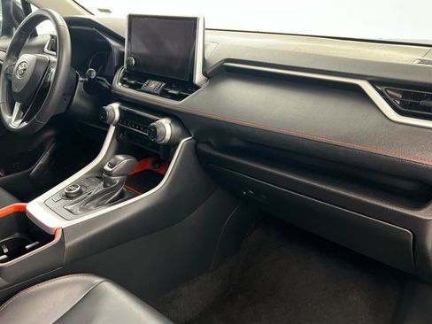 Used 2024 Toyota RAV4 Adventure image 24