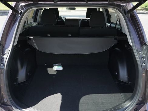 Used 2016 Toyota RAV4 XLE w/ Protection Package AWD/4WD image 8