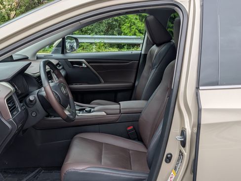 Used 2019 Lexus RX 350 AWD image 16