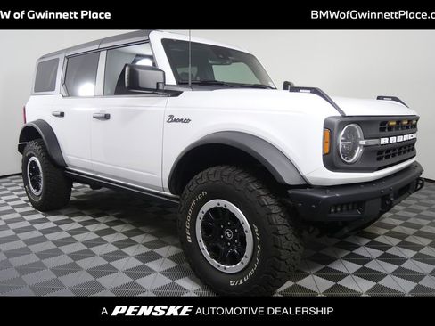Used 2023 Ford Bronco Black Diamond w/ Sasquatch Package image 1