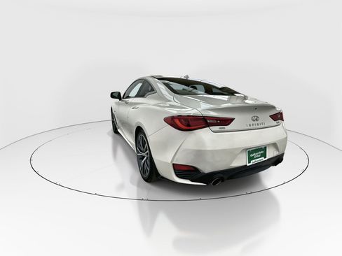 Used 2017 INFINITI Q60 w/ Cargo Package image 6