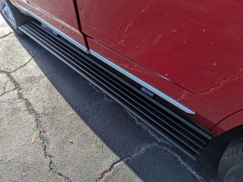 New 2026 GMC Yukon Denali w/ Sun & Power Step Package image 13