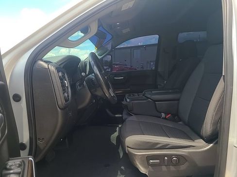 Used 2021 Chevrolet Silverado 1500 LT AWD/4WD image 12