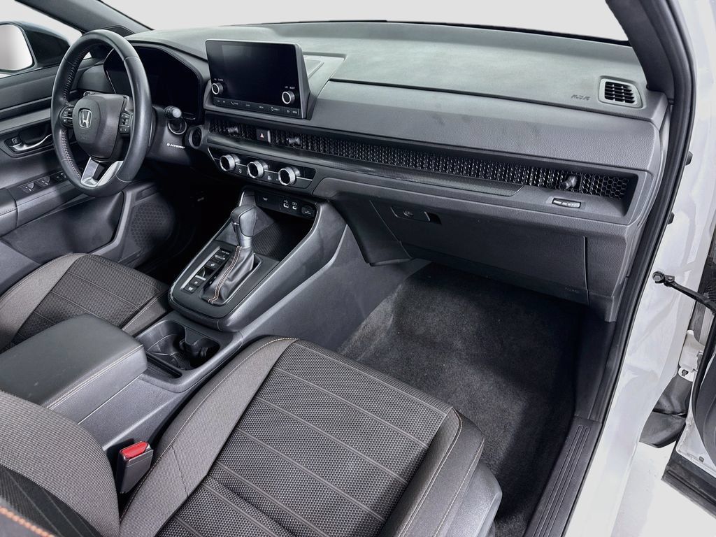 Certified 2025 Honda CR-V Sport image 17